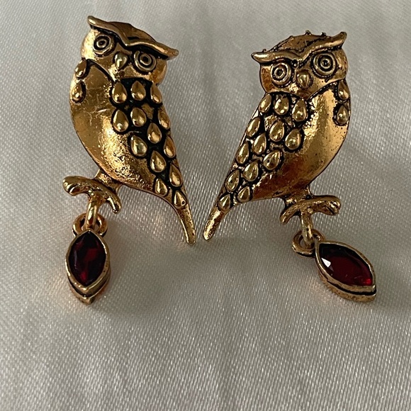 Vintage 80’s Owl earrings|Good condition| No flaws| Gently used| Lightweight - Picture 1 of 4